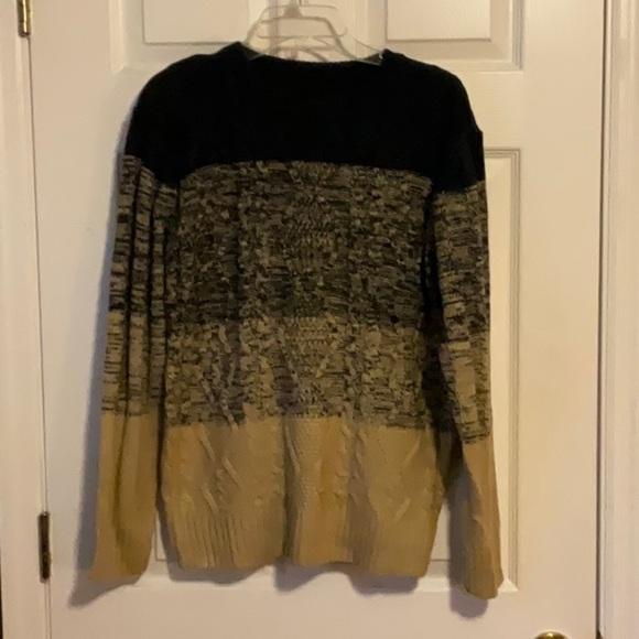 SHEIN Women’s Crew Neck Navy Blue & Tan Cable Knit Sweater Size Medium - Picture 1 of 10
